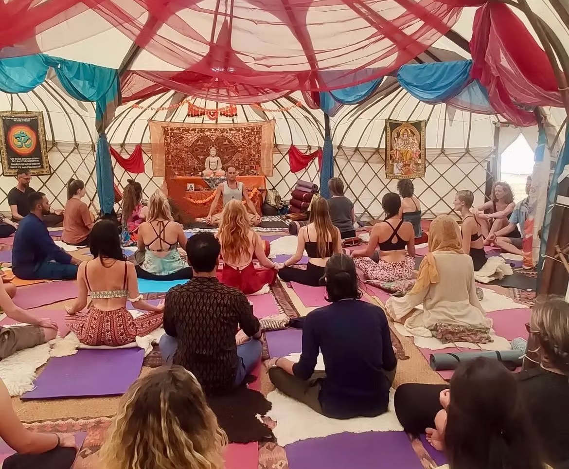 Devamurti teaching at Medicine Festival